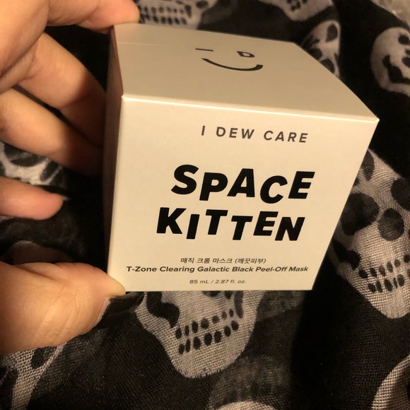 I Dew Care Space Kitten Black Glitter Mask BNIB - Picture 2 of 4